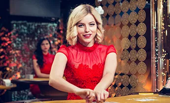 Hình ảnh minh họa chiến lược giành giải thưởng lớn Nổ Hũ, với biểu đồ tăng trưởng và các yếu tố may mắn, chiến thuật.